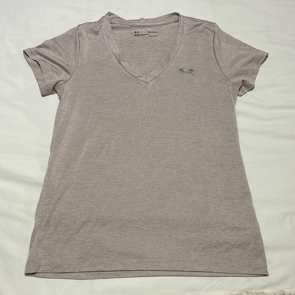 Small Under Armour Tee